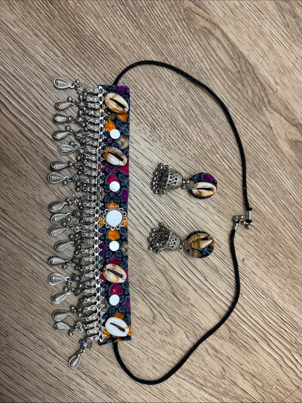 Boho Silver-Tone Shell & Mirror Choker Necklace with Jhumka Earrings